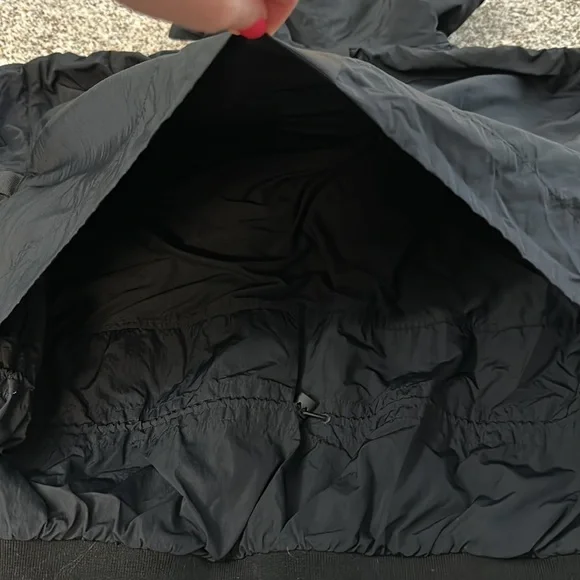 Allyson Felix Athleta Windbreaker - Picture 8 of 11